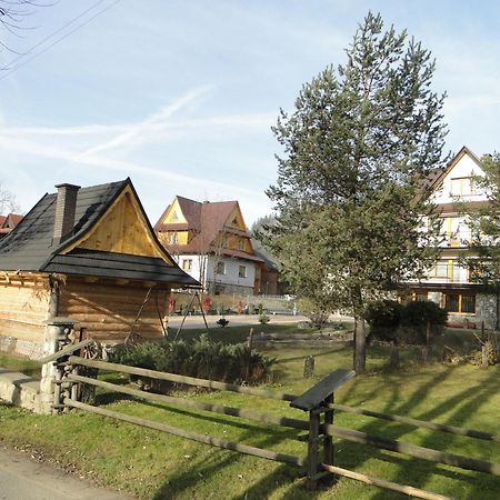 Pokoje Goscinne U Gordona Poronin Exteriör bild