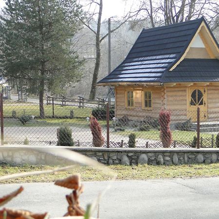 Pokoje Goscinne U Gordona Poronin Exteriör bild