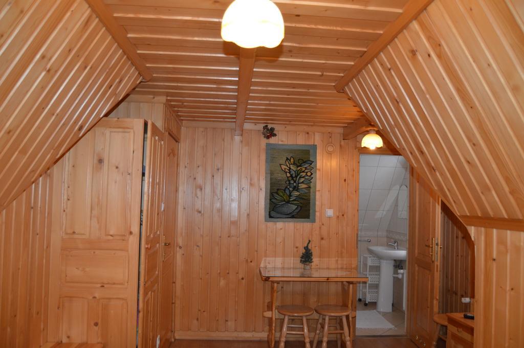 Pokoje Goscinne U Gordona Poronin Exteriör bild
