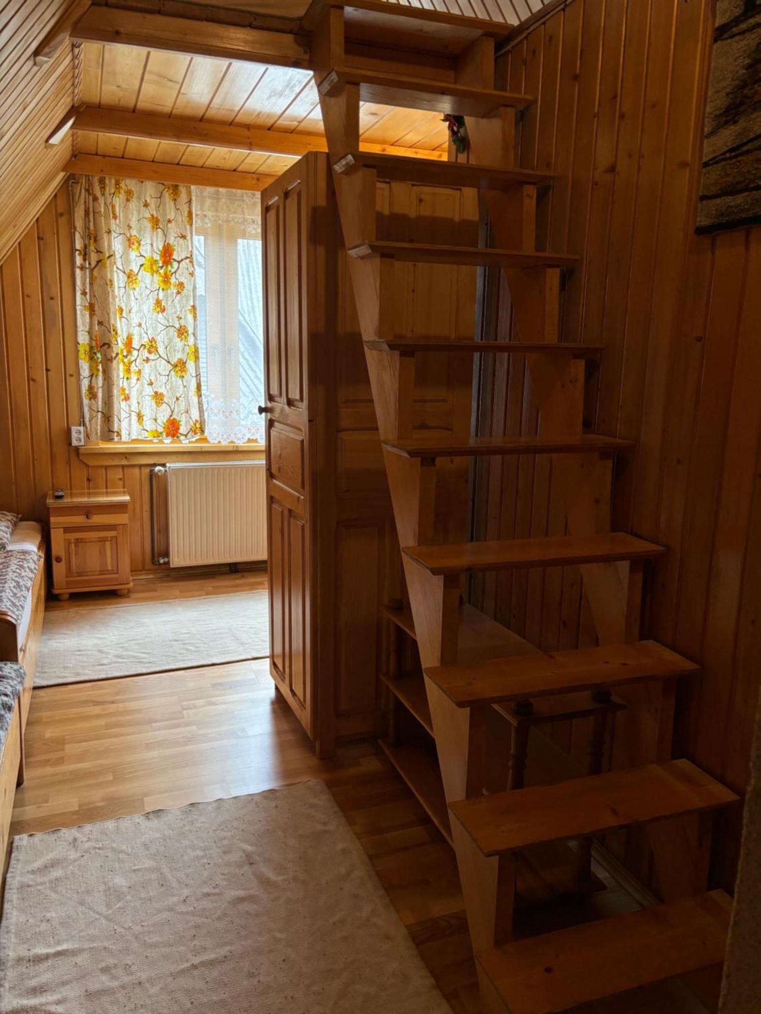 Pokoje Goscinne U Gordona Poronin Exteriör bild